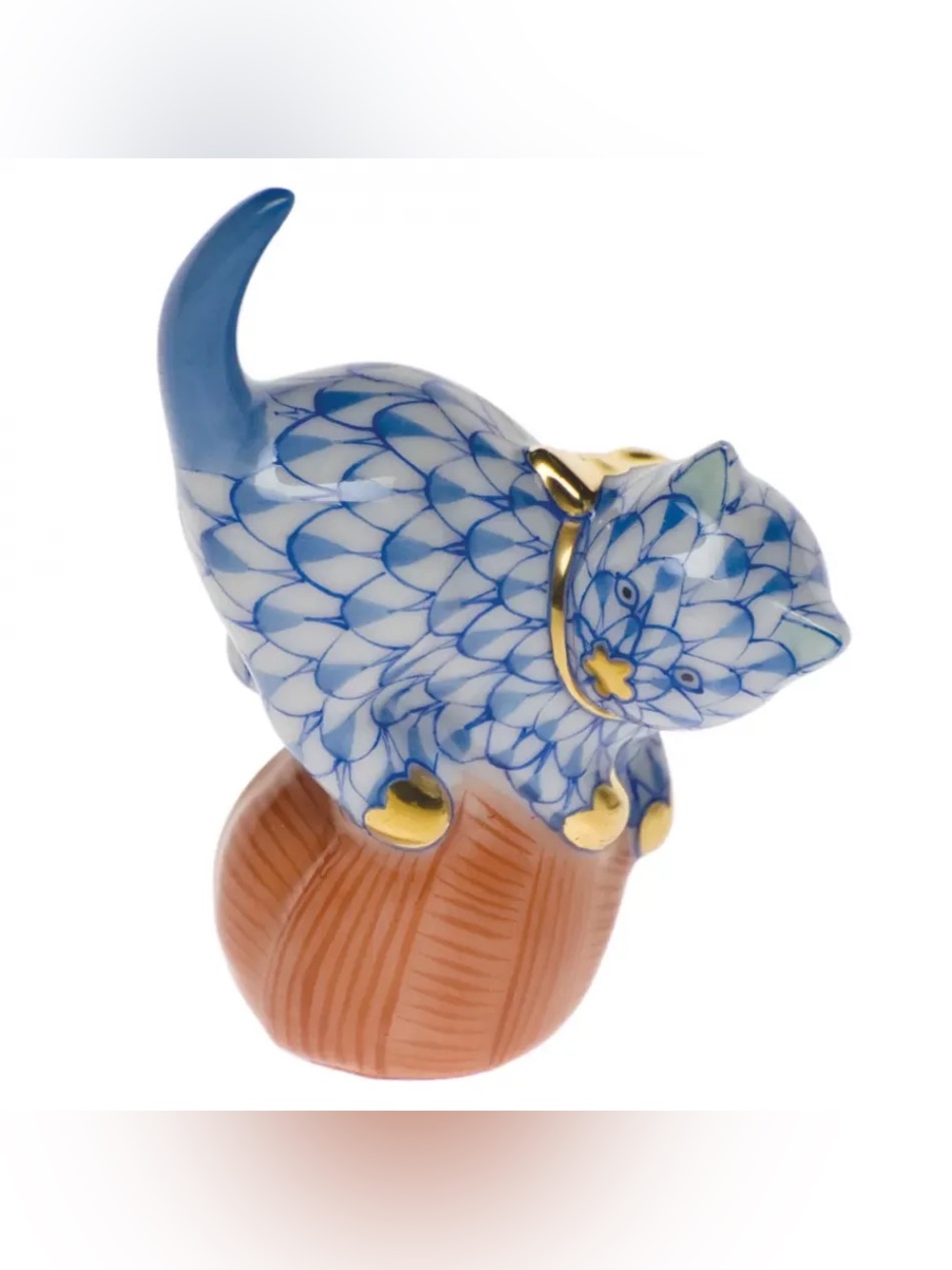 Herend Mischievous Cat with Yarn - See Caption for Condition